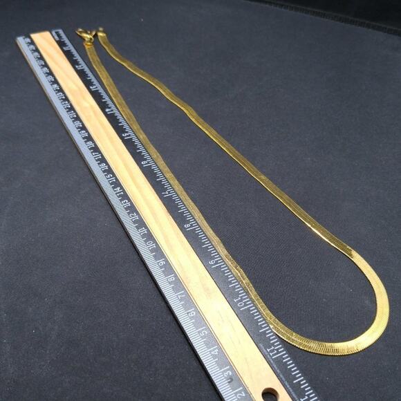 Vintage Herringbone Gold Plated Chain Necklace, 24 Inches, Premier Designs - Picture 4 of 6